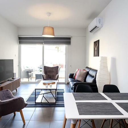 شقة لارنكا  في Book Me Now Central Flat المظهر الخارجي الصورة
