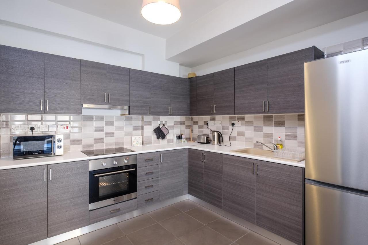 شقة لارنكا  في Book Me Now Central Flat المظهر الخارجي الصورة